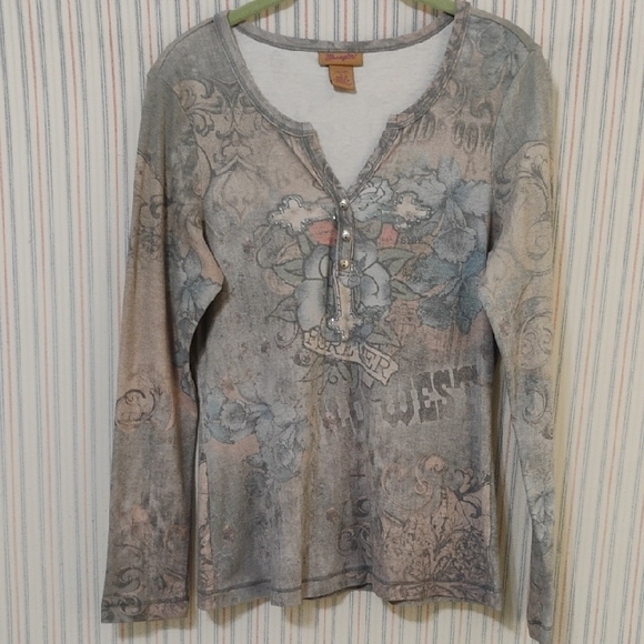 Wrangler Tops - Wrangler Women's Muted Floral  Long Sleeve Top